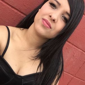 Meet your Posher, Daniela